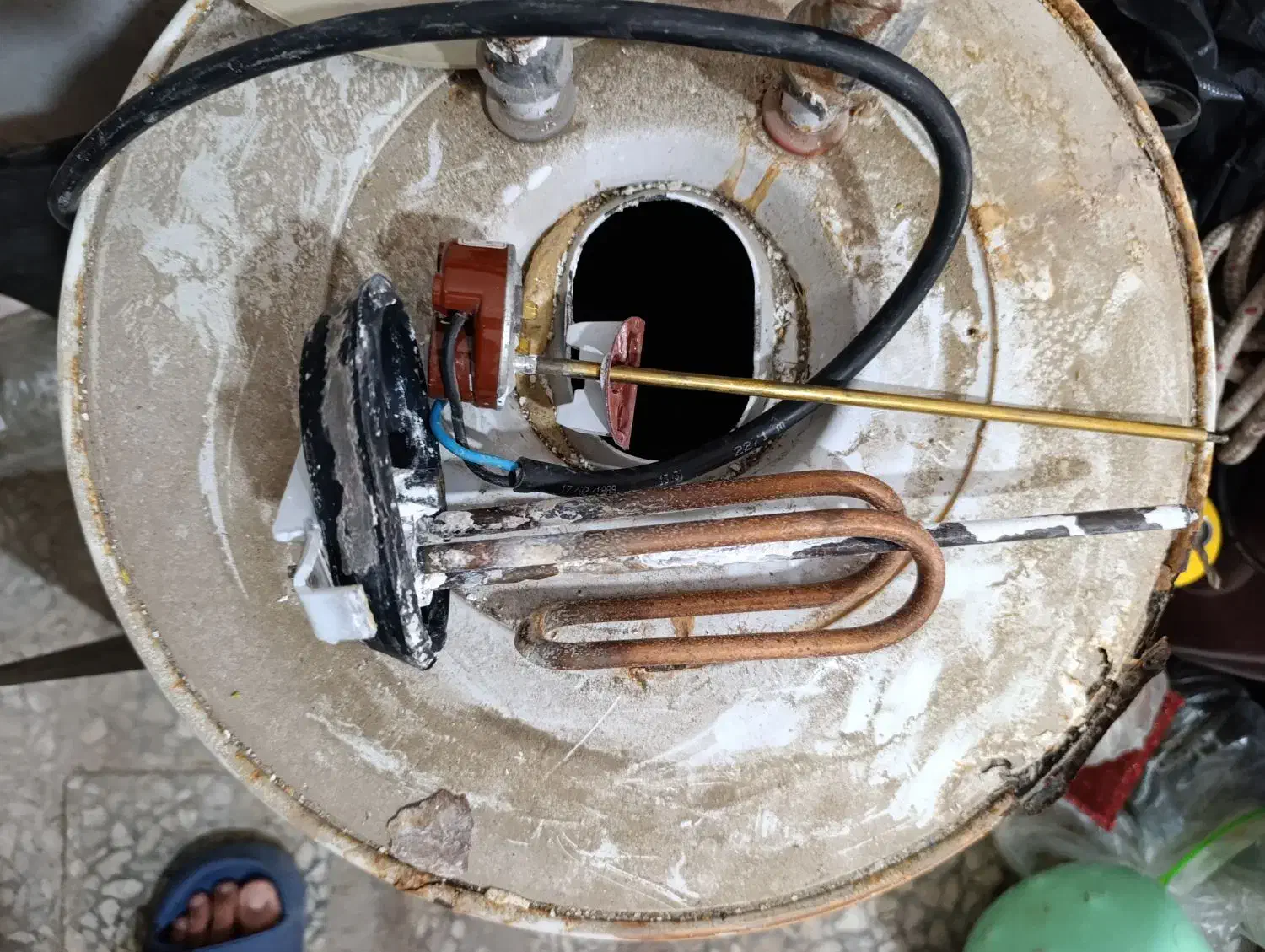 اجرای کار  آبگرمکن و لوله کشی صفرتاصد|خدمات پیشه و مهارت|بندرعباس, |دیوار