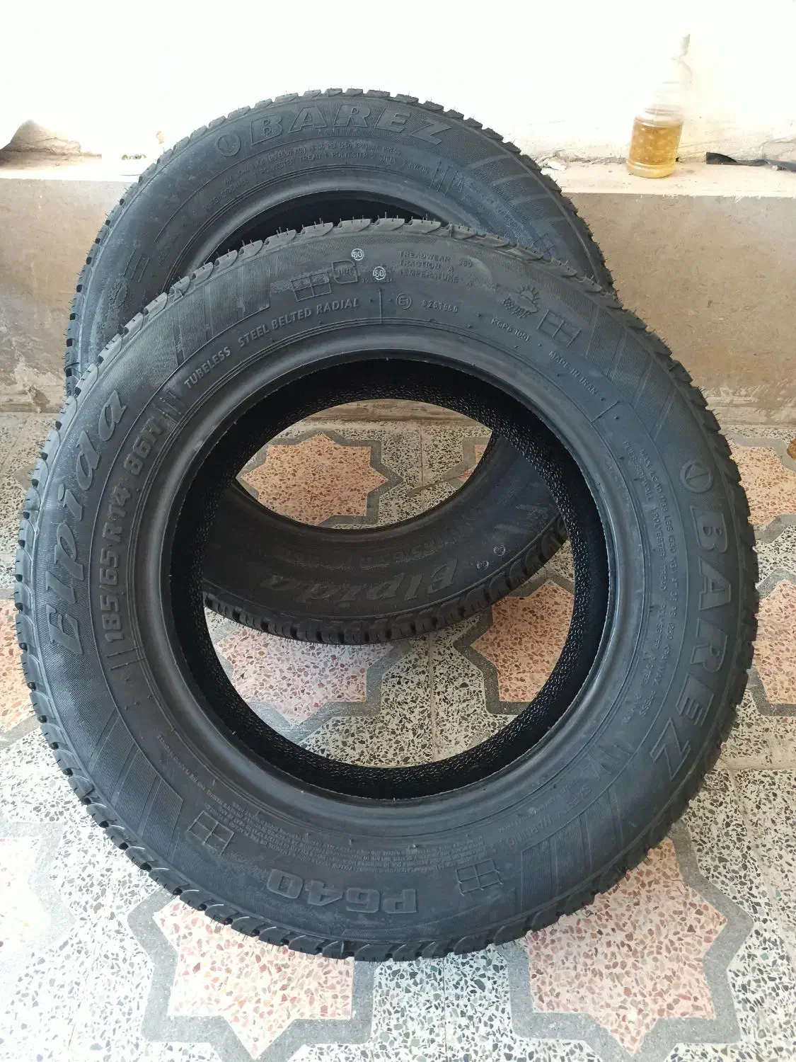 فروش 4 حلقه لاستیک بارز|قطعات یدکی و لوازم جانبی|مرودشت, ثبت احوال|دیوار