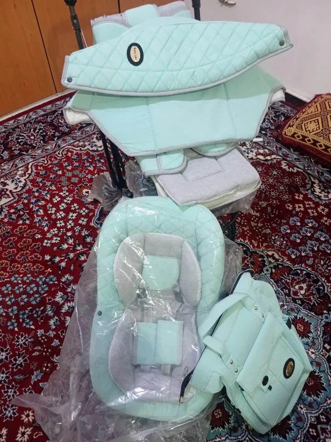 سرویس کالسکه ۴تومن|کالسکه و لوازم جانبی|نهاوند, |دیوار