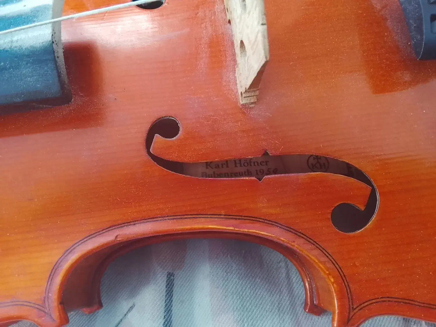 ویالون|ویولن|کرج, دهقان ویلا|دیوار