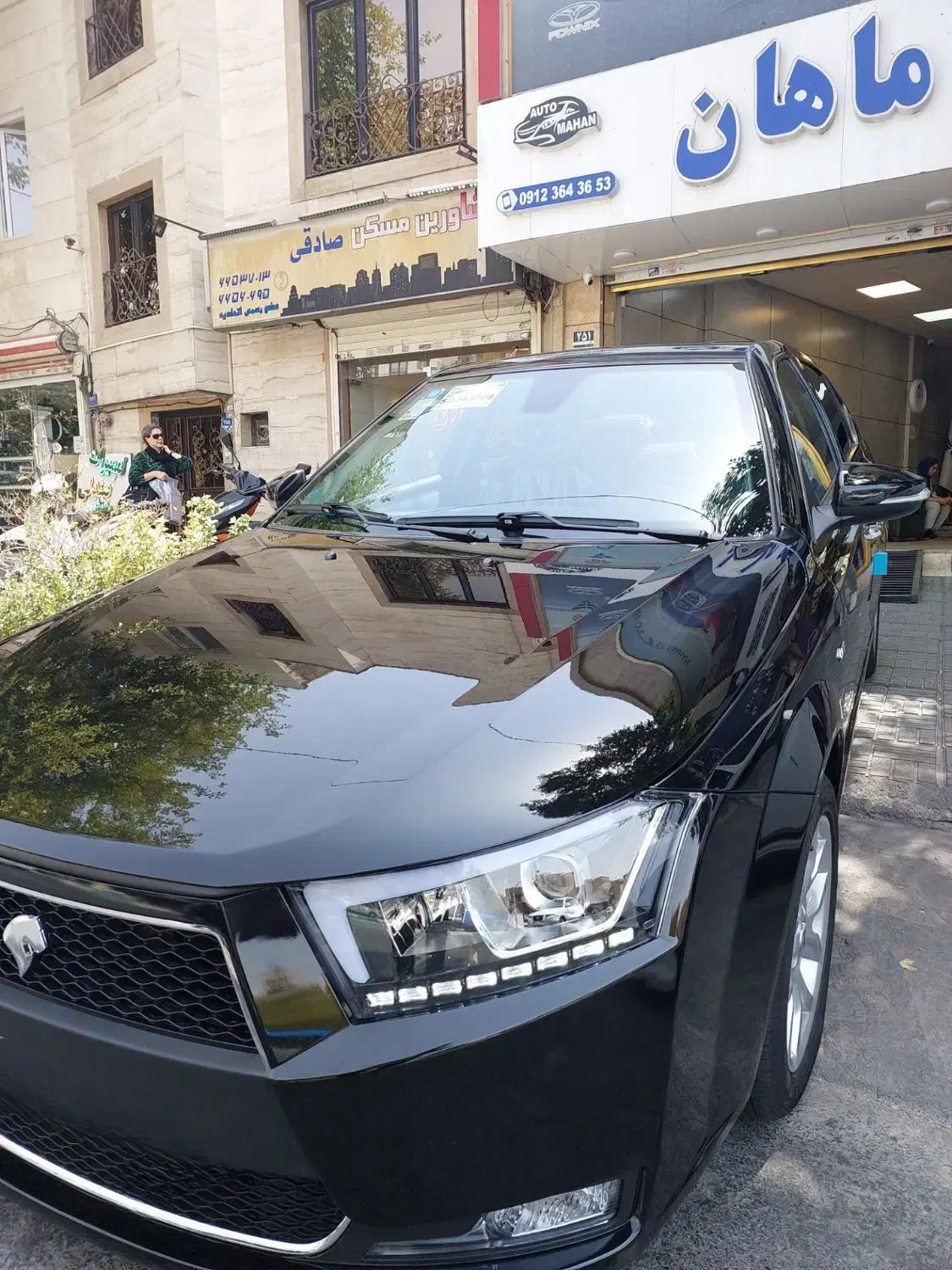 دنا پلاس 6 سرعته مشکی1404صفرخشک اماده تحویل فوری|خودرو سواری و وانت|تهران, دریان‌نو|دیوار