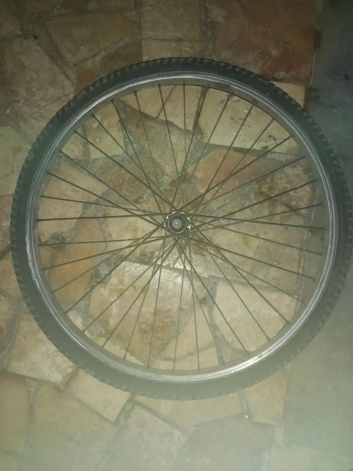 طوقه دوچرخه سایز ۲۶|دوچرخه، اسکیت، اسکوتر|قم, شاه ابراهیم|دیوار