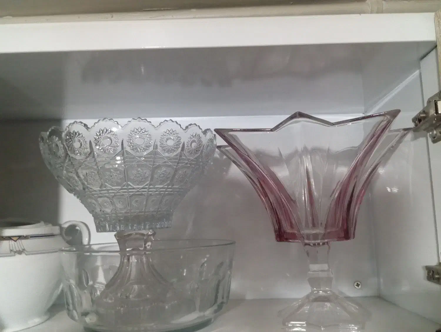 چندعدد وسایل درحددنوع دارم|ظروف سرو و پذیرایی|قم, شهرک امام حسن|دیوار