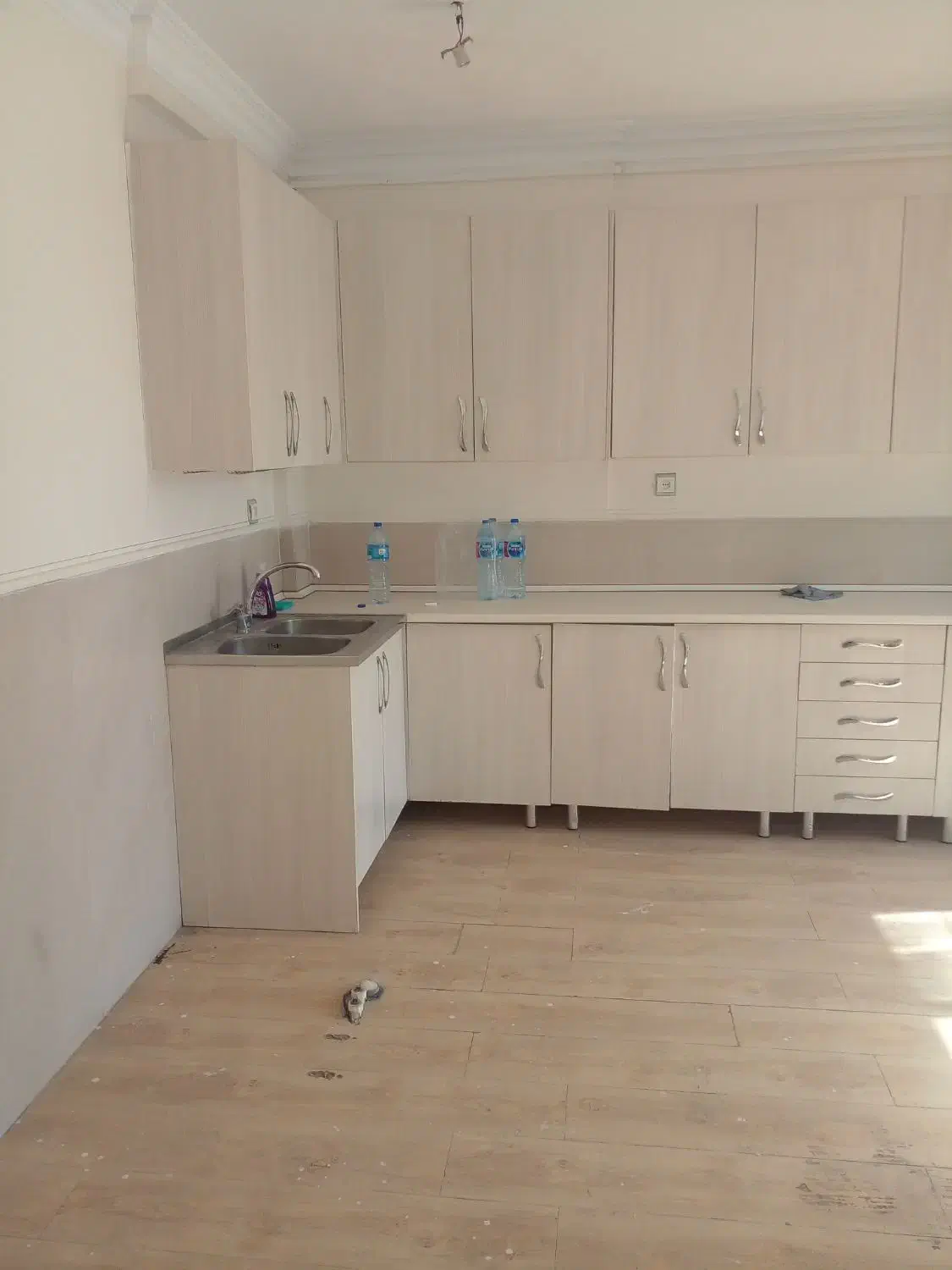 ۵۴متر موقعیت اداری بسیار ایده آل ومقرون بصرفه|فروش دفتر کار، اتاق اداری، مطب|تهران, جی|دیوار