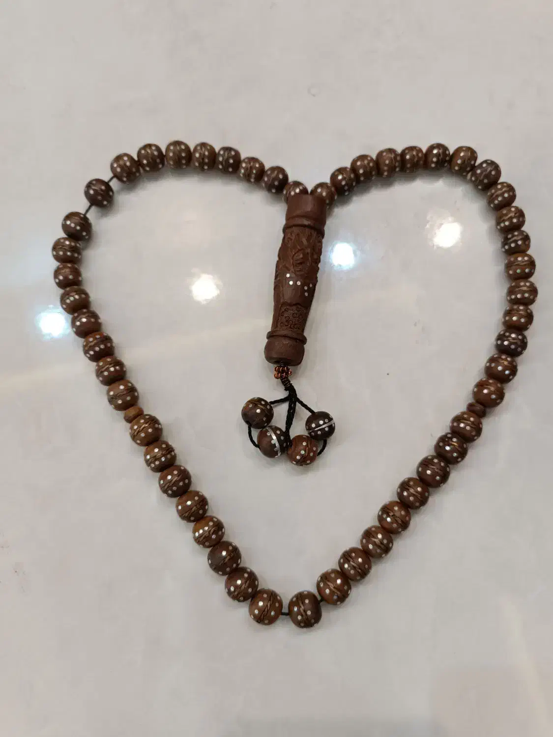 تسبیح|کلکسیون اشیاء عتیقه|شاندیز, |دیوار