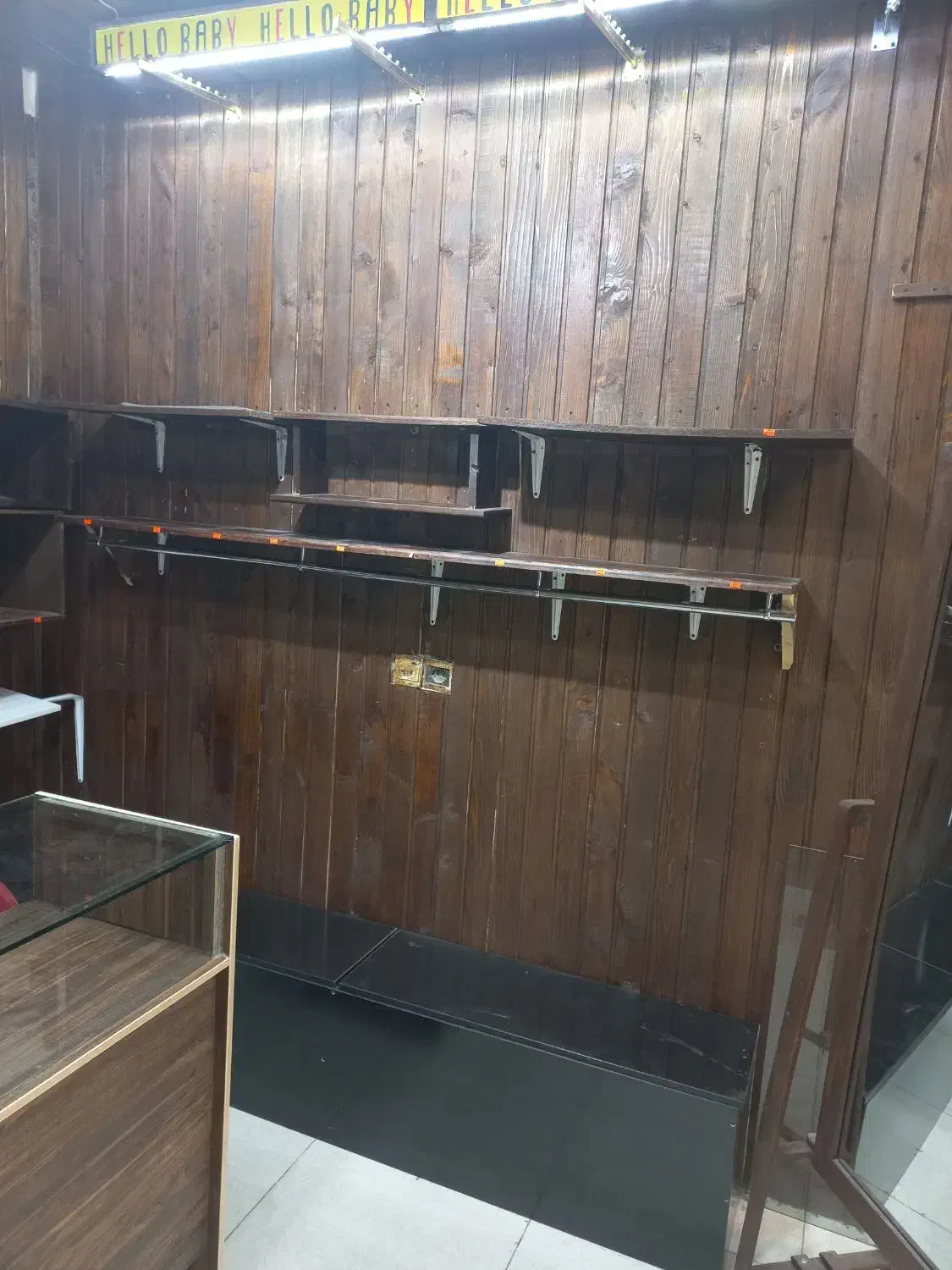 دکور و دیوارپوش چوبی برای کافه و بوتیک|فروشگاه و مغازه|شوش, |دیوار