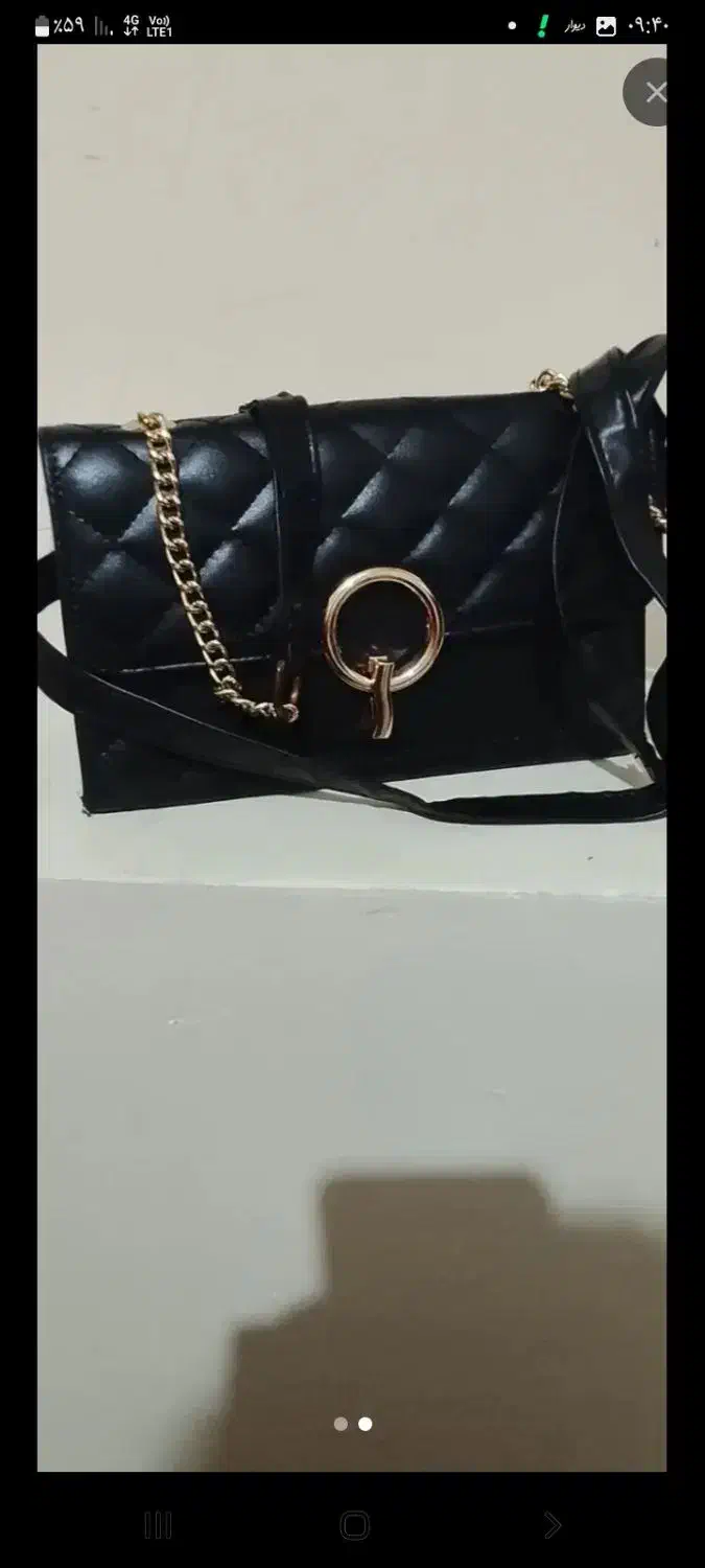 کیف و|کیف، کفش، کمربند|میانه, |دیوار