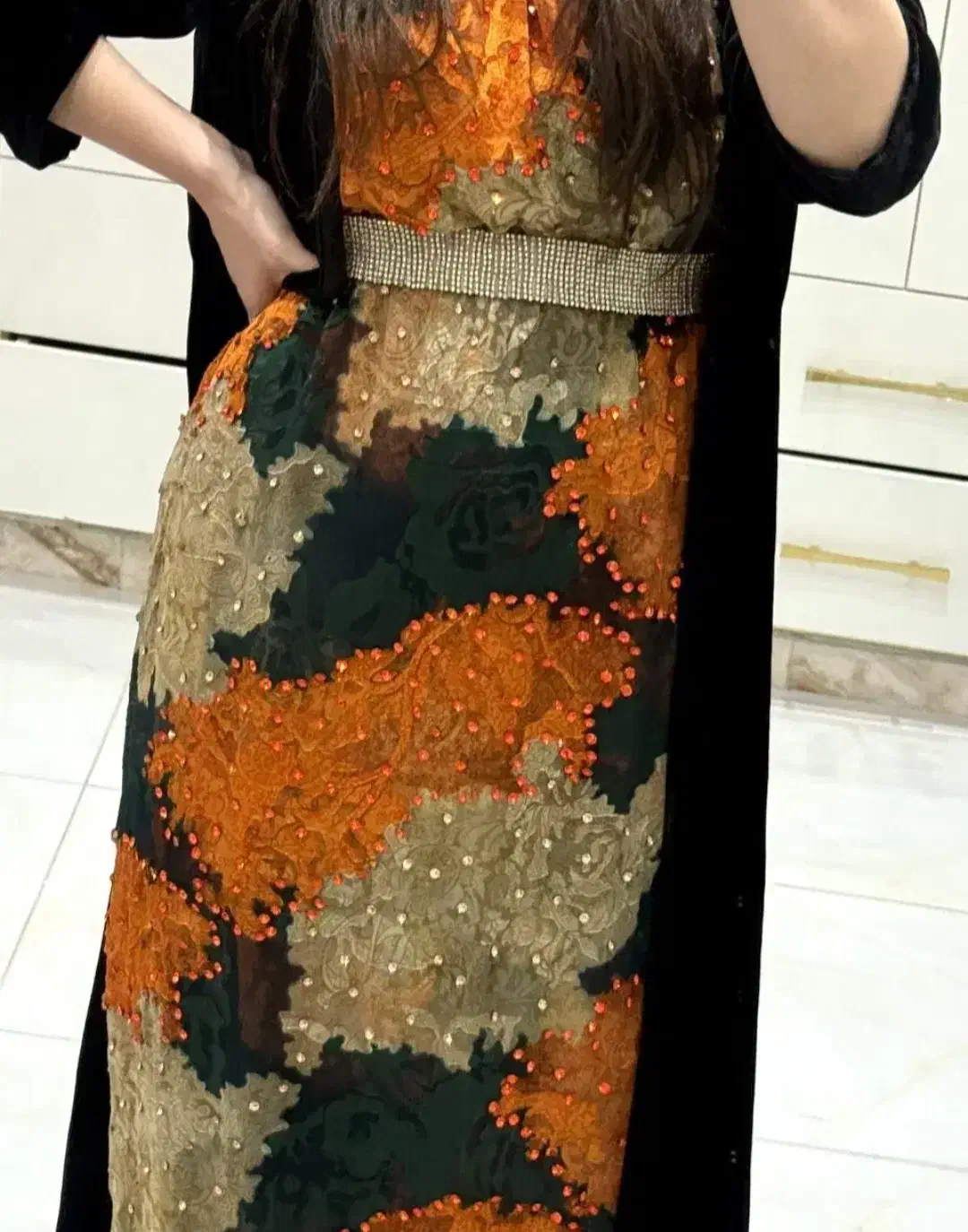 پارچه و لباس کردی|لباس|خوی, |دیوار