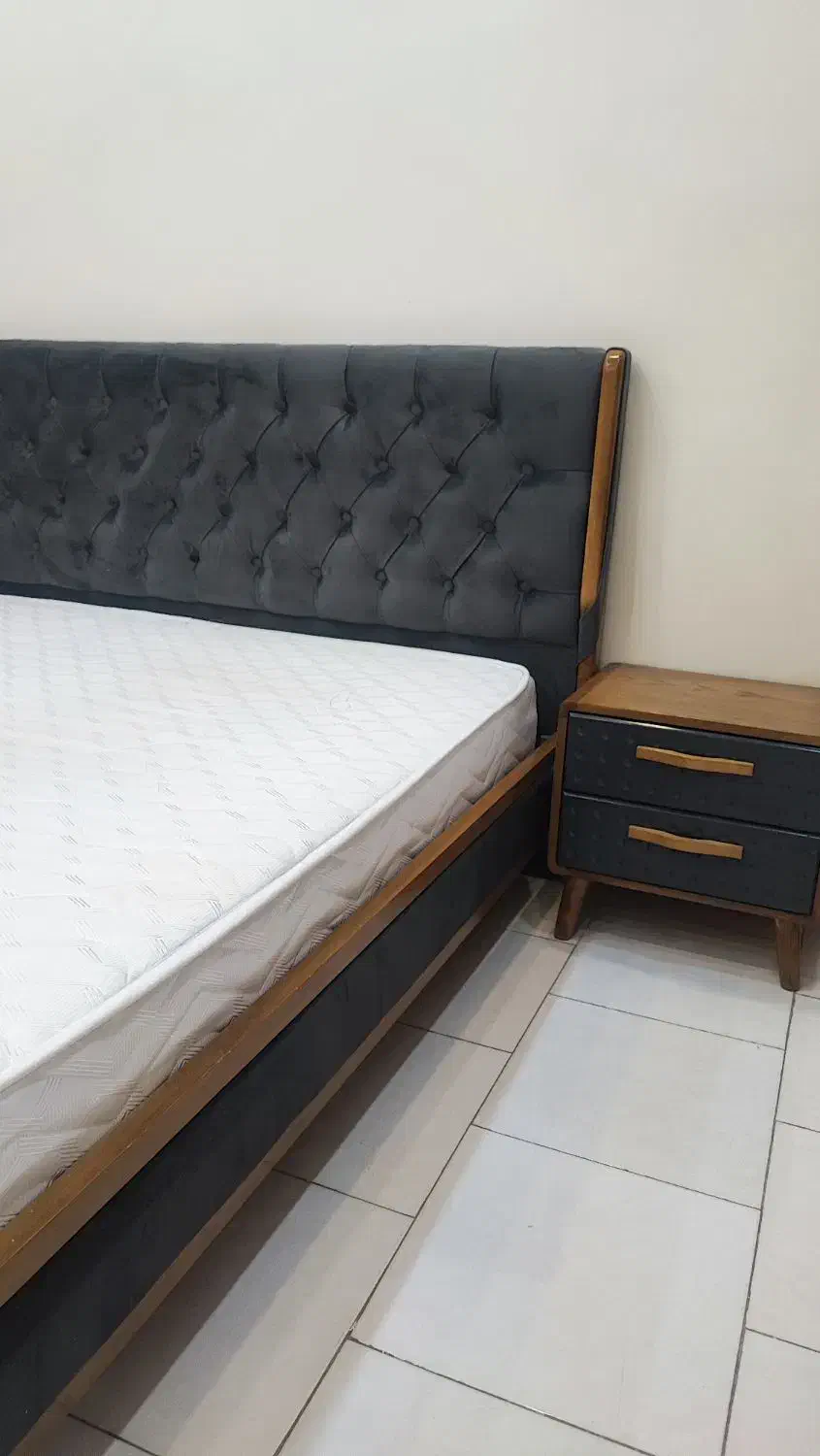 سرویس خواب میز توالت در حد نو|تخت و سرویس خواب|تهران, جوادیه تهرانپارس|دیوار