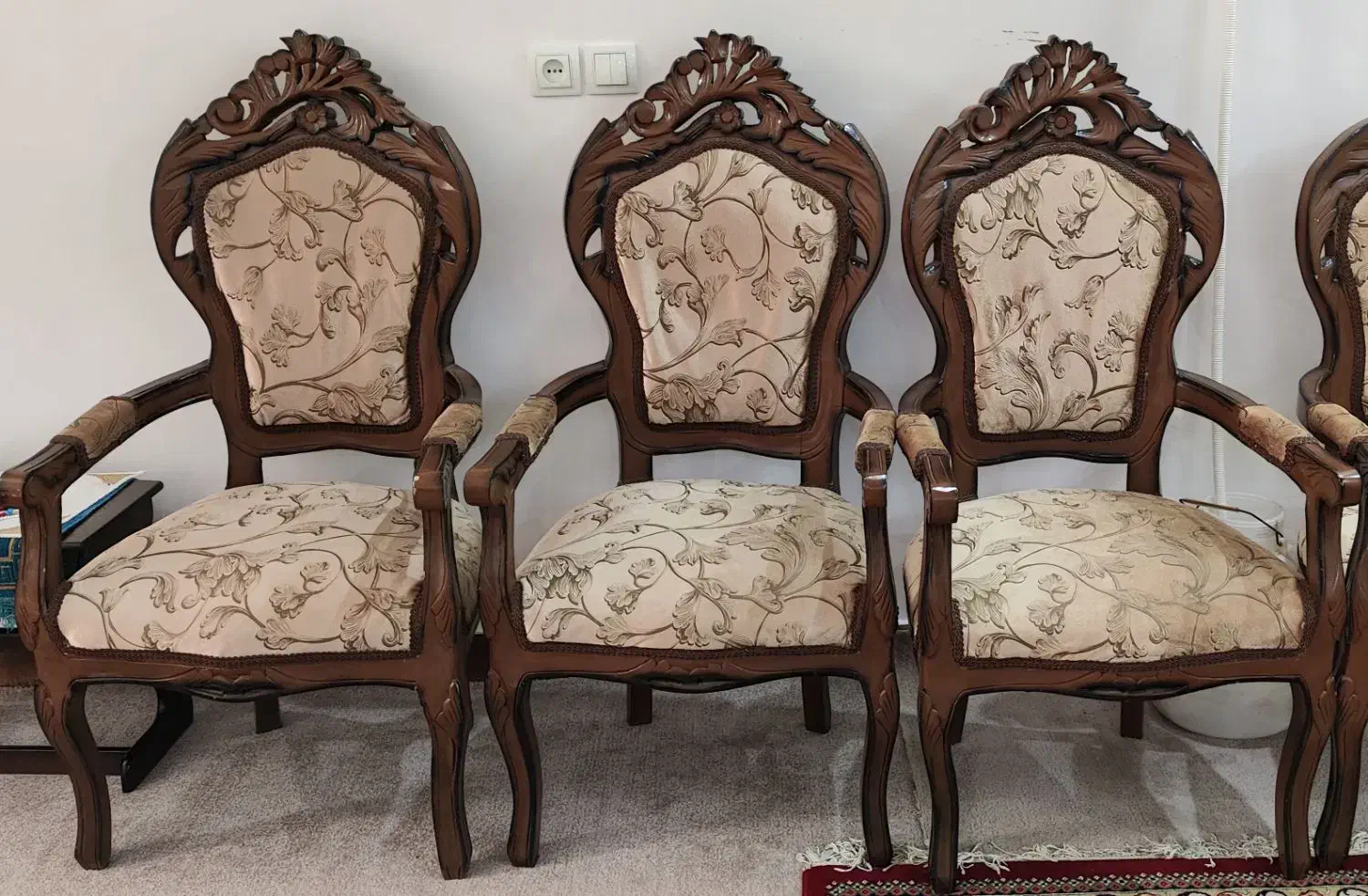 مبل سلطنتی 9 نفره|مبلمان خانگی و میز عسلی|بهبهان, |دیوار