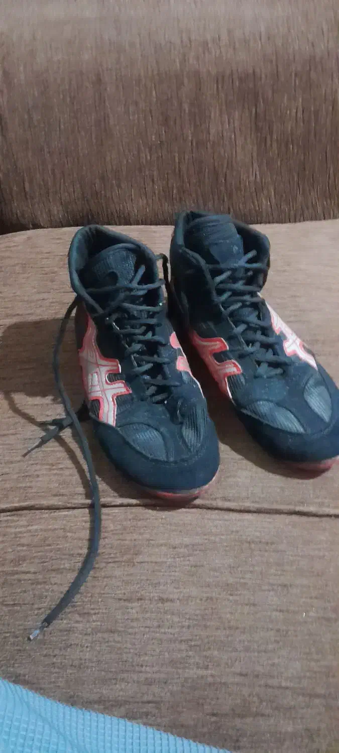 کفش کشتی ودو بنده|تجهیزات ورزشی|صفادشت, |دیوار