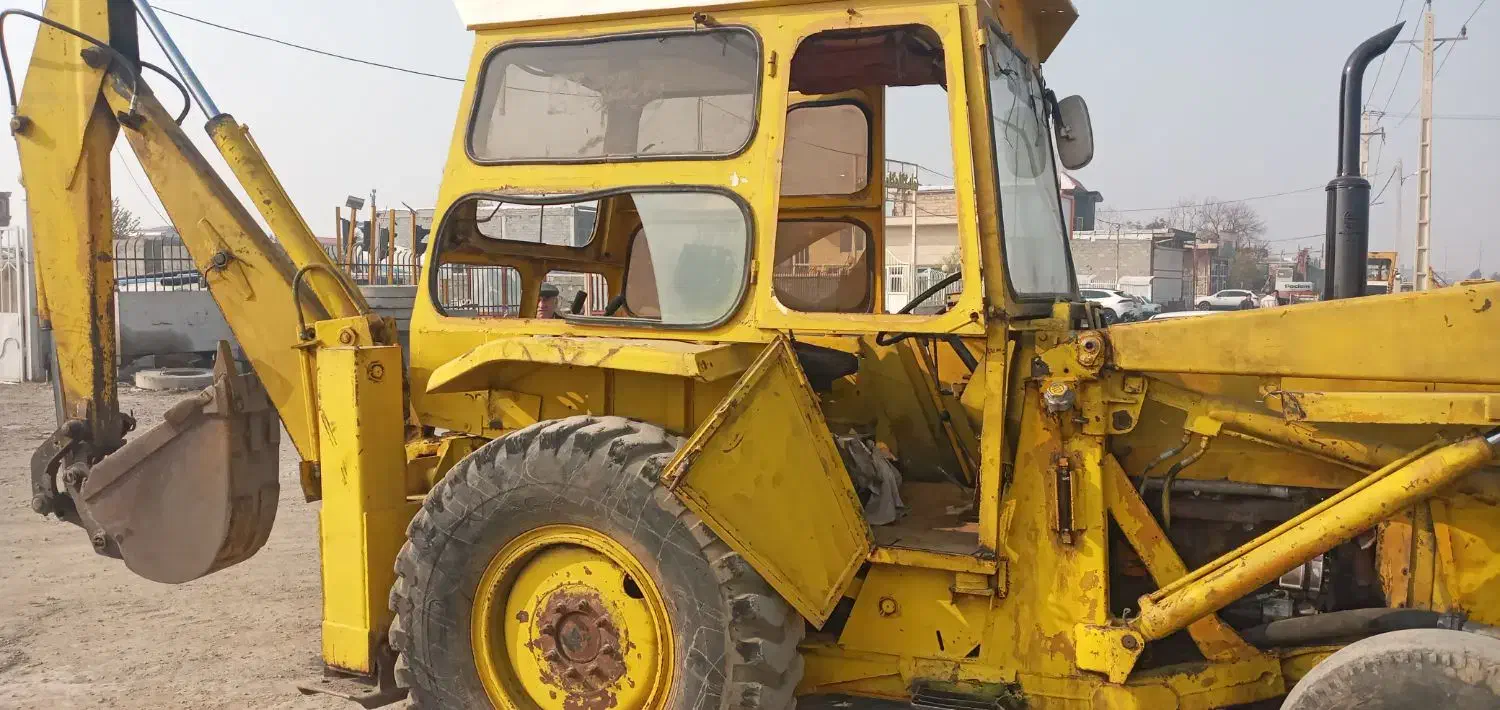 بیل بکهو کشوی مدل ۷۰|خودرو سنگین|ارومیه, |دیوار