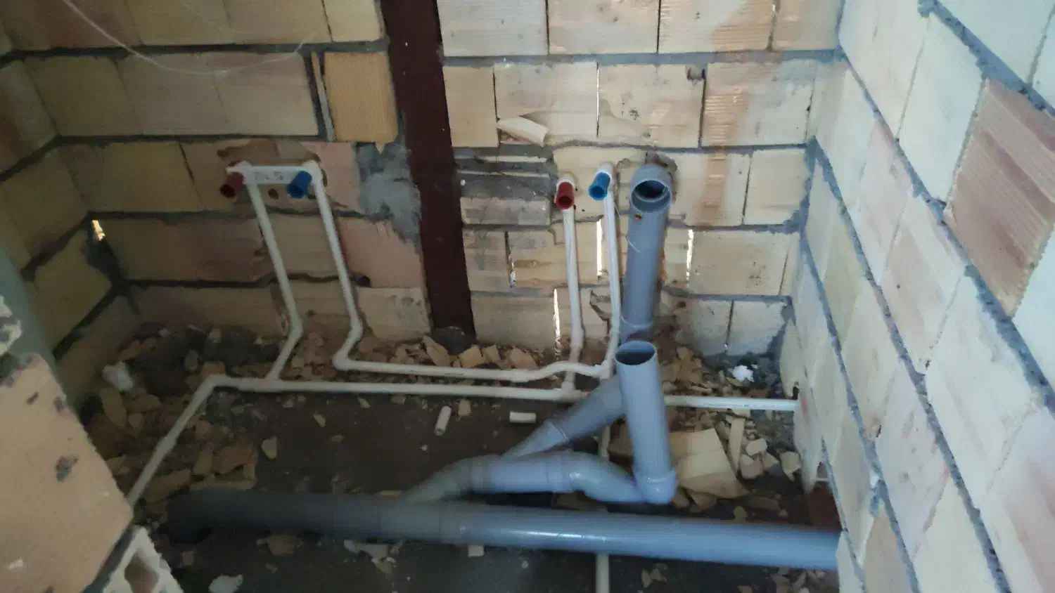 لوله کشی آب و فاضلاب|خدمات پیشه و مهارت|تالش, جوکندان|دیوار