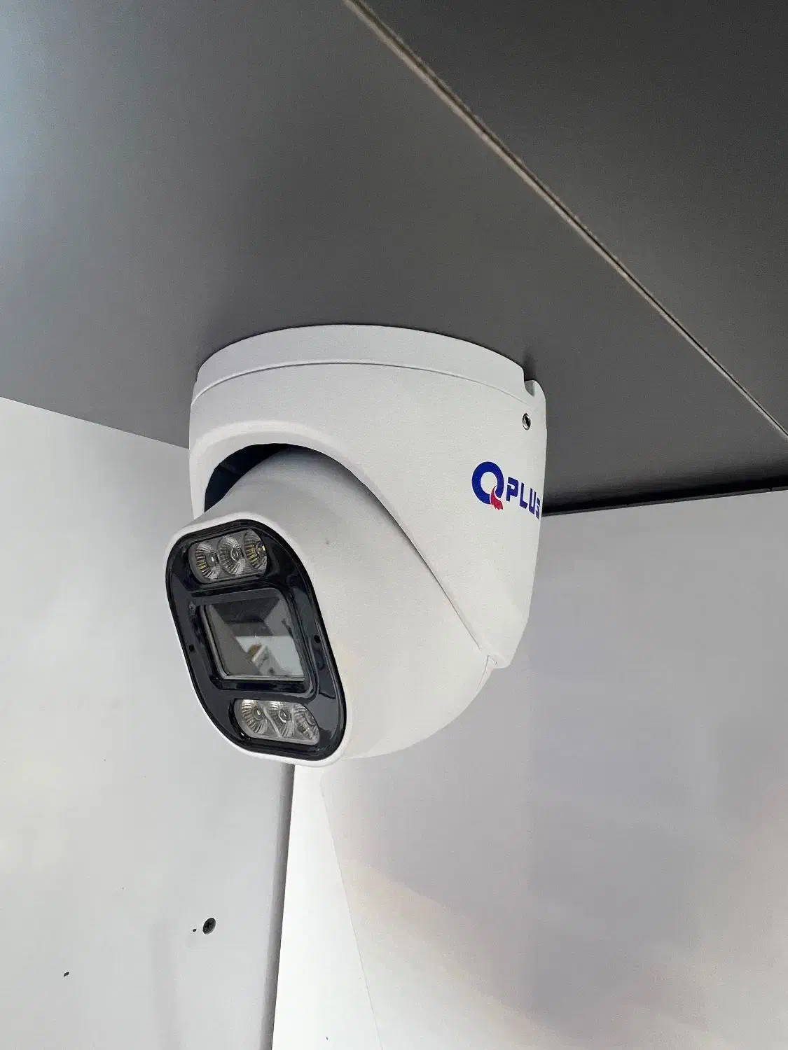 فروشگاه دوربین مداربسته آیوار|دوربین مداربسته|پارسآباد, |دیوار