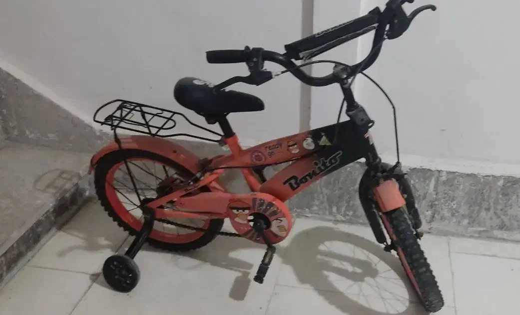 دو چرخه 16|دوچرخه، اسکیت، اسکوتر|پرند, فاز ۵|دیوار