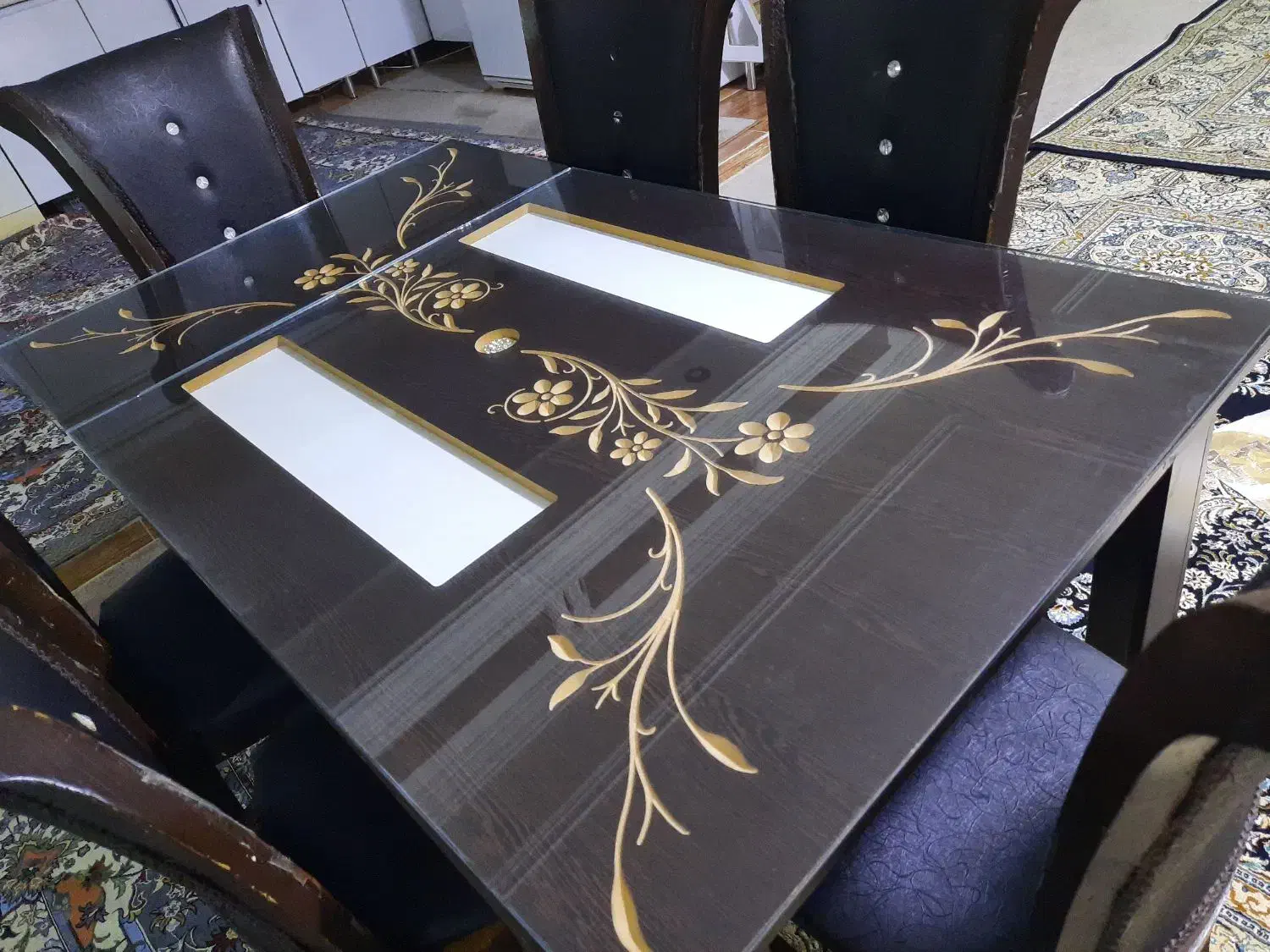 میز نهار خوری|میز و صندلی غذاخوری|ایوان, |دیوار