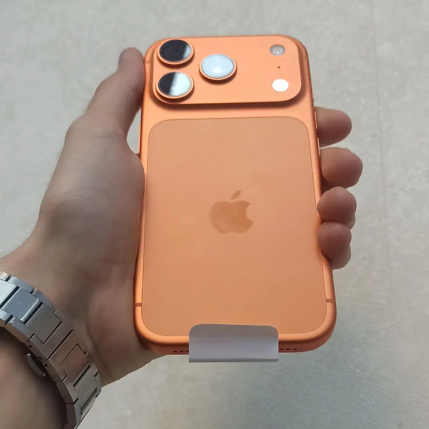 apple iphoneآیفون۱۷پرو نارنجی نات اکتیو اقساط ویژه|موبایل|اصفهان, احمدآباد|دیوار