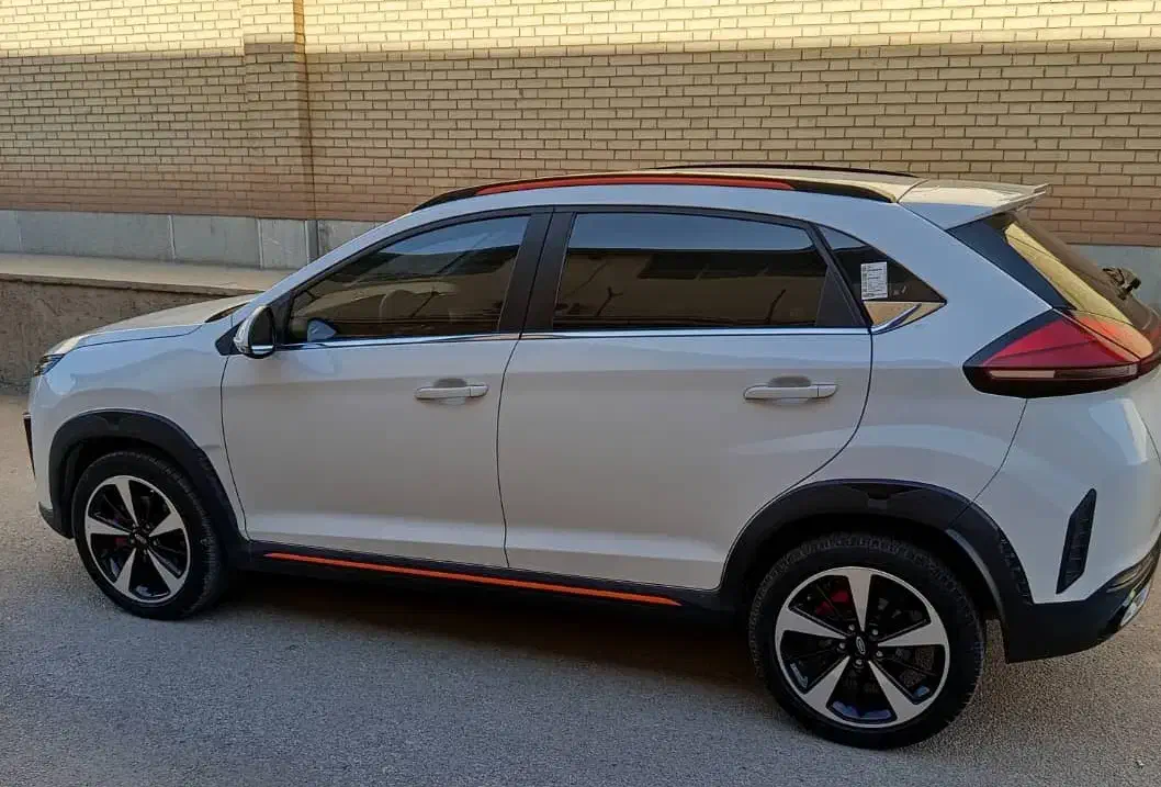 ایکس 33 کراس دنده ای|خودرو سواری و وانت|کرمان, |دیوار