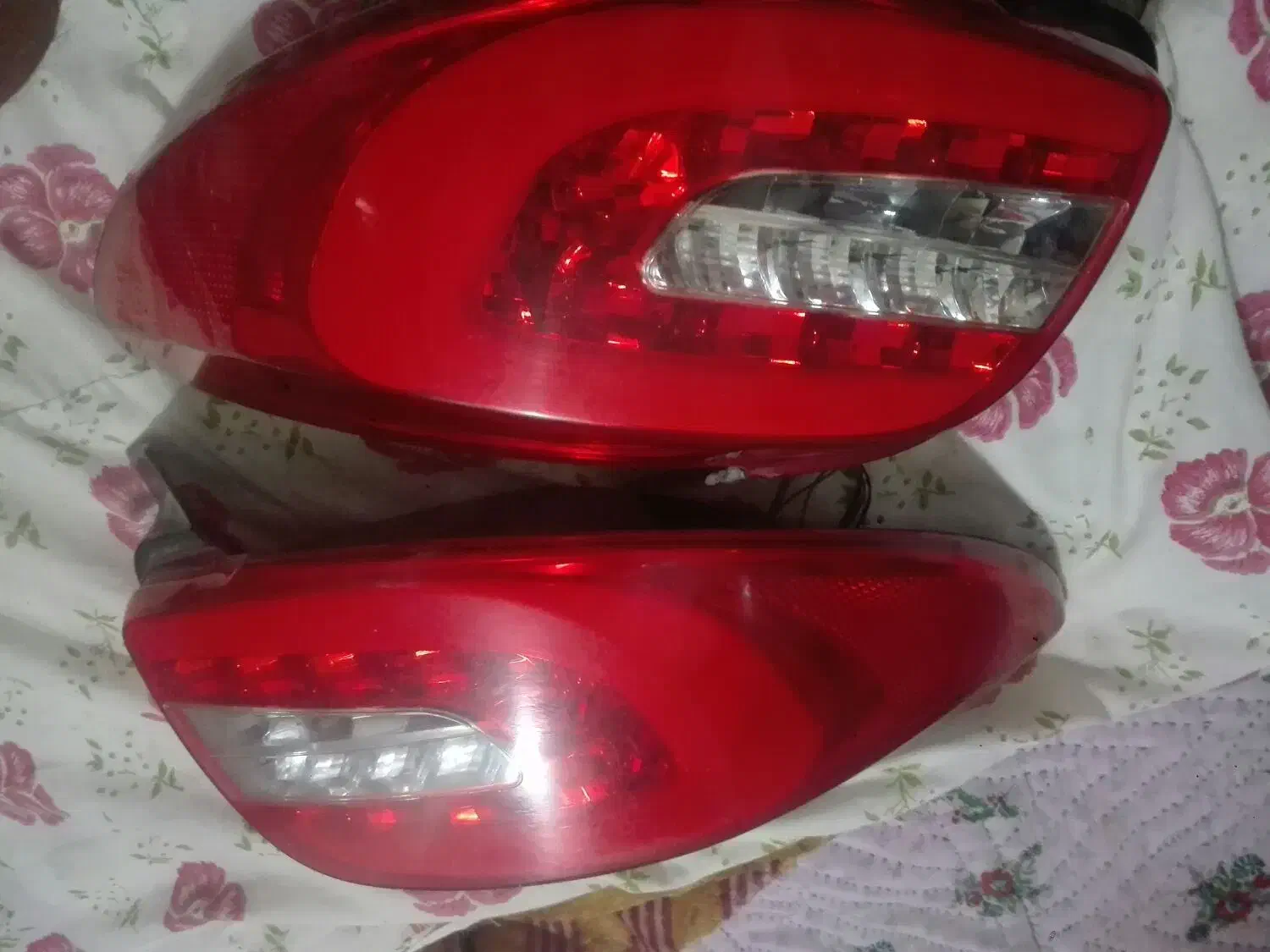 پژه 207 چراغ عغب سالم|قطعات یدکی و لوازم جانبی|میانه, |دیوار