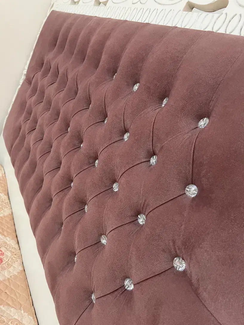 تخت دو نفره نیاز به تعمیر|تخت و سرویس خواب|سمنان, |دیوار