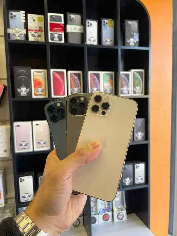 ۱۲ پرو پک اصلی iphone 12 pro|موبایل|قم, صفائیه|دیوار