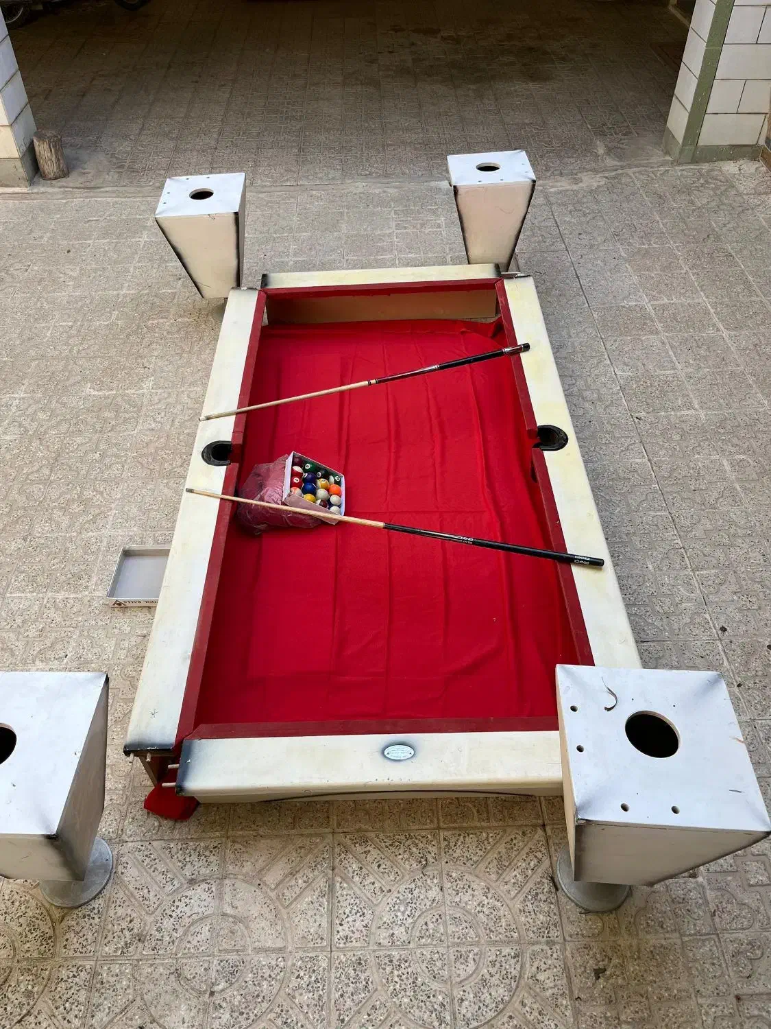 2عددمیز9فوت بیلیارددست ساز و لوازم جانبی|ورزشهای توپی|کیار, |دیوار