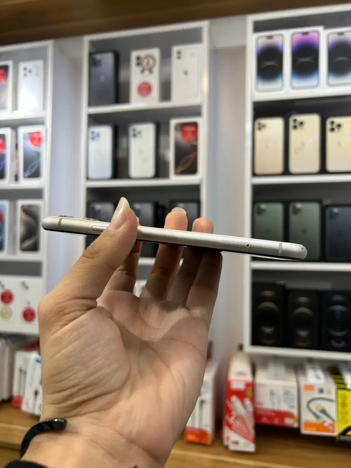 آیفون ۱۱ حافظه ۱۲۸ گیگ دو سیم اقساط ۱۲ ماهه|موبایل|رشت, بازار|دیوار