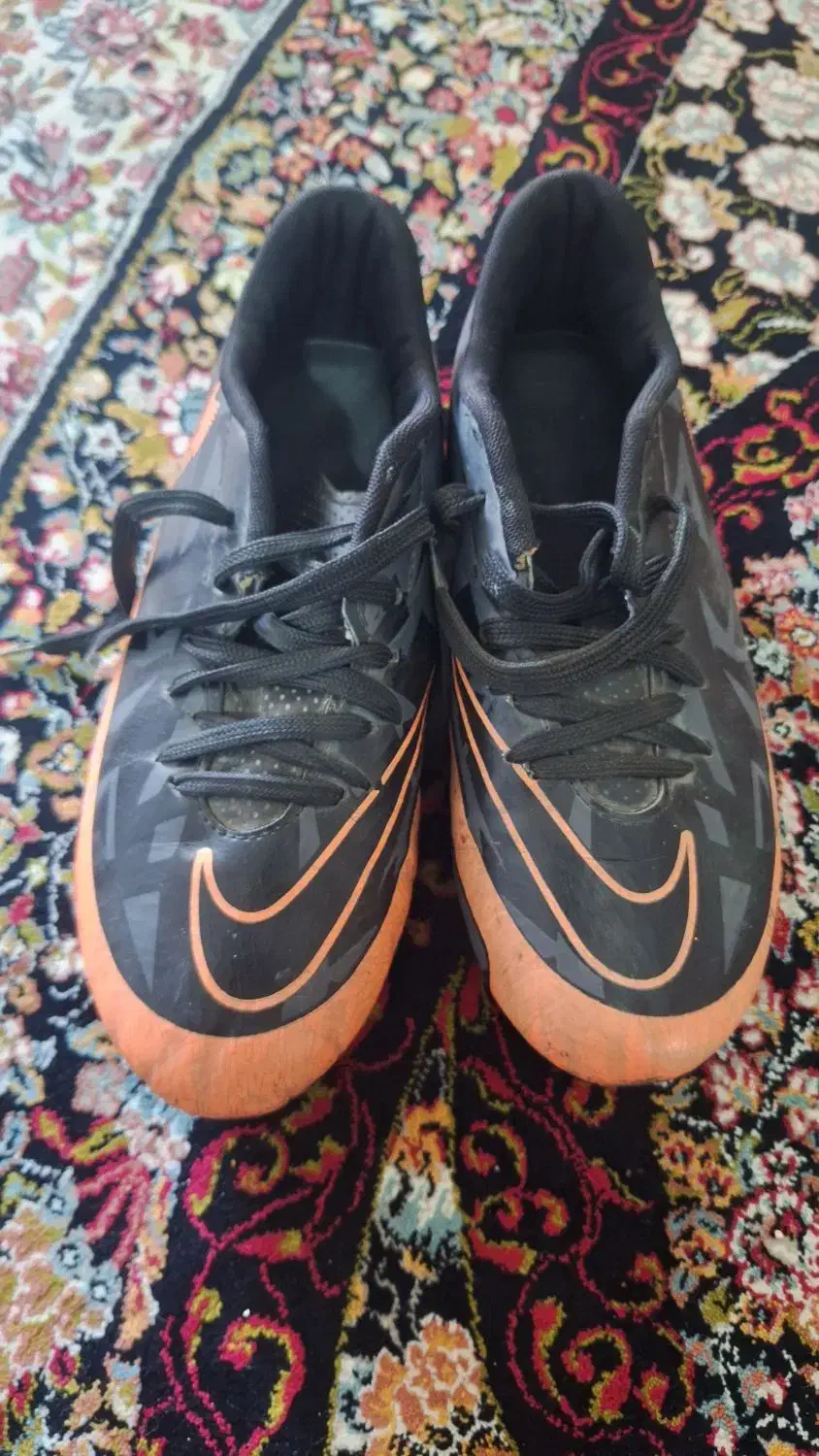 استوک|کیف، کفش، کمربند|خرم‌آباد, |دیوار