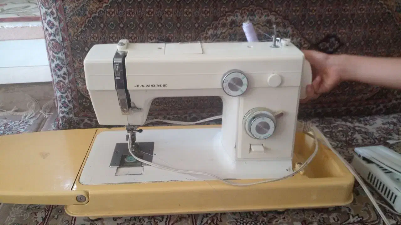 چرخ خیاطی ژانومه ۸۰۸|چرخ خیاطی و ریسندگی|فرمهین, |دیوار