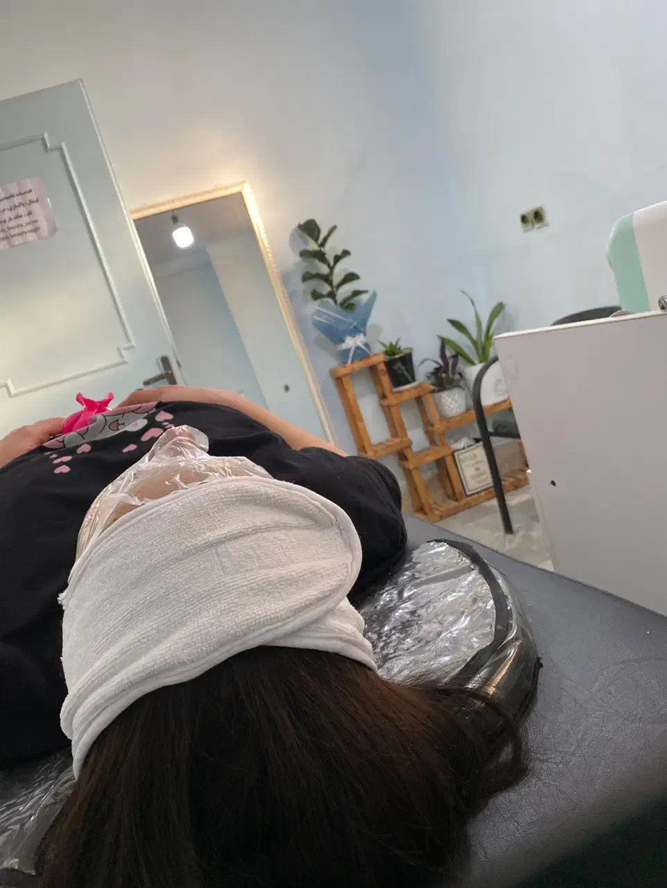 فیشال تخصصی پوست|خدمات آرایشگری و زیبایی|اسدآباد, |دیوار