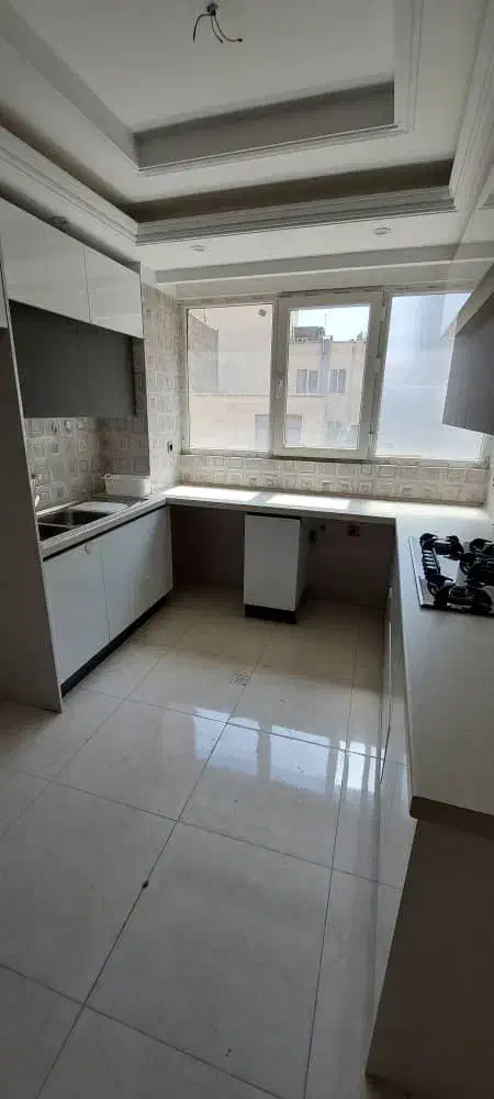 ۷۰ متر ۲ خوابه طبقه اول|فروش آپارتمان|تهران, قاسم‌آباد|دیوار