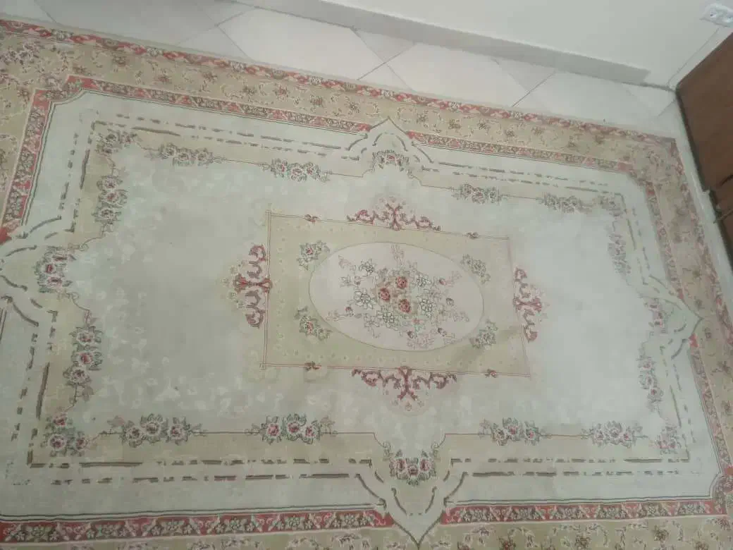 دو عدد فرش گردویی و کرمی|فرش|شریفآباد, |دیوار