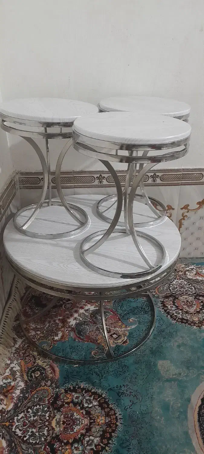 گلمیز ومیز وسط|مبلمان خانگی و میز عسلی|شیراز, بید زرد|دیوار