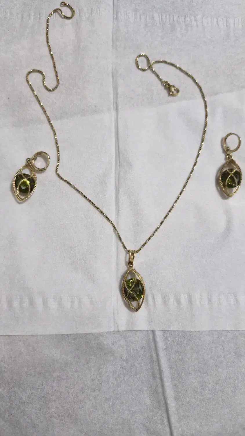 نیم ست بدون زنجیر نو|بدلیجات|اهواز, فاز ۲ پادادشهر|دیوار