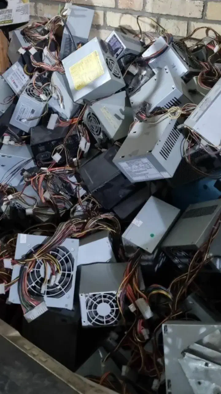 تعدادی پاور نیمه معیوب مناسب تعمیرکاران|قطعات و لوازم جانبی رایانه|بردسکن, |دیوار