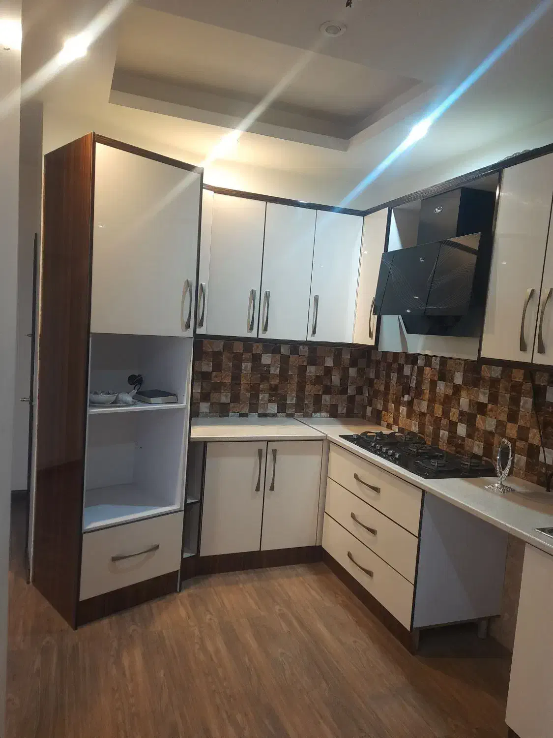 کابینت های گلس بدون خط و خش|مصالح و تجهیزات ساختمان|کرج, شهرک احمدیه‎|دیوار