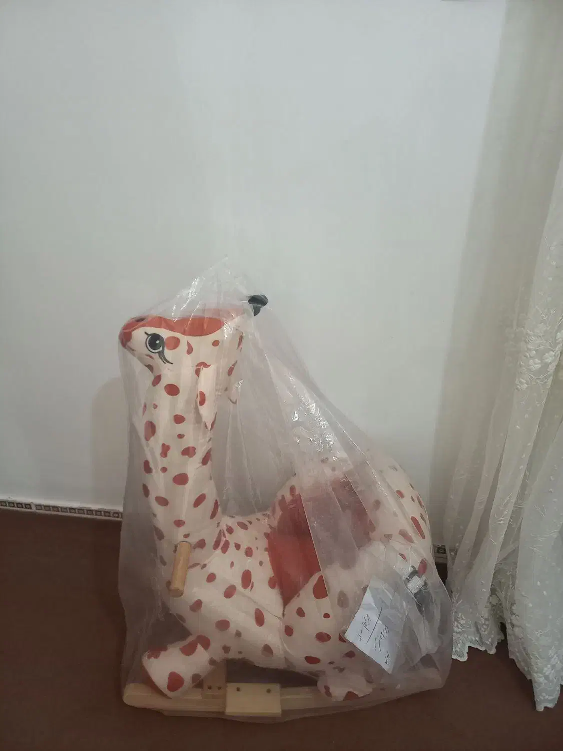 راکر زرافه|اسباب و اثاث بچه|مرند, |دیوار