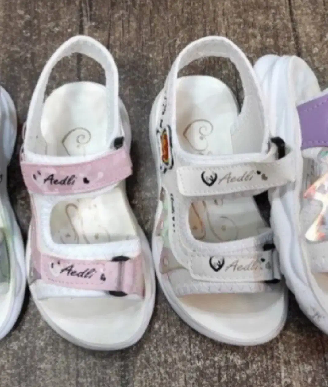 کفش تابستانی|کیف، کفش، کمربند|گنبد کاووس, |دیوار