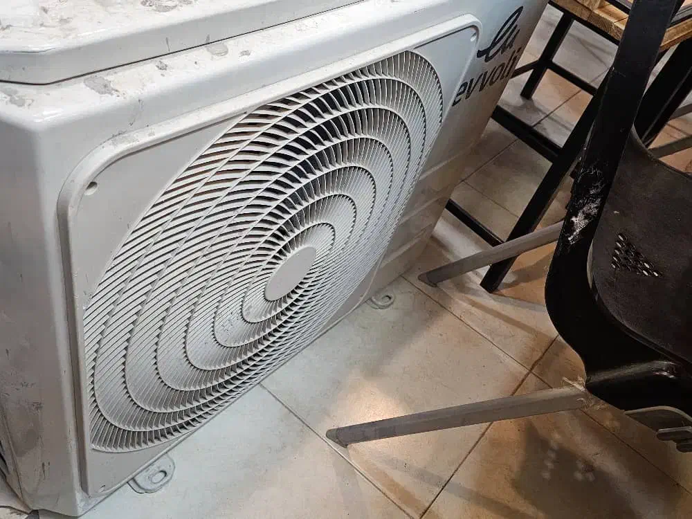 اسپیلت ایولی 24هزار 8 ماه کارکرده 31 تخفیف جزیی|کولر گازی و فنکوئل|فولادشهر, B2|دیوار