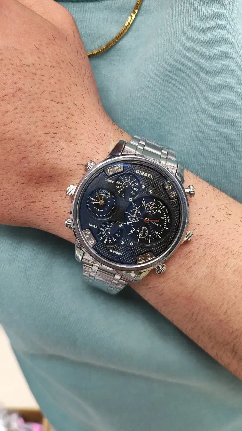 ساعت دیزل دو موتور فعال مردانه|ساعت|رشت, حمیدیان|دیوار