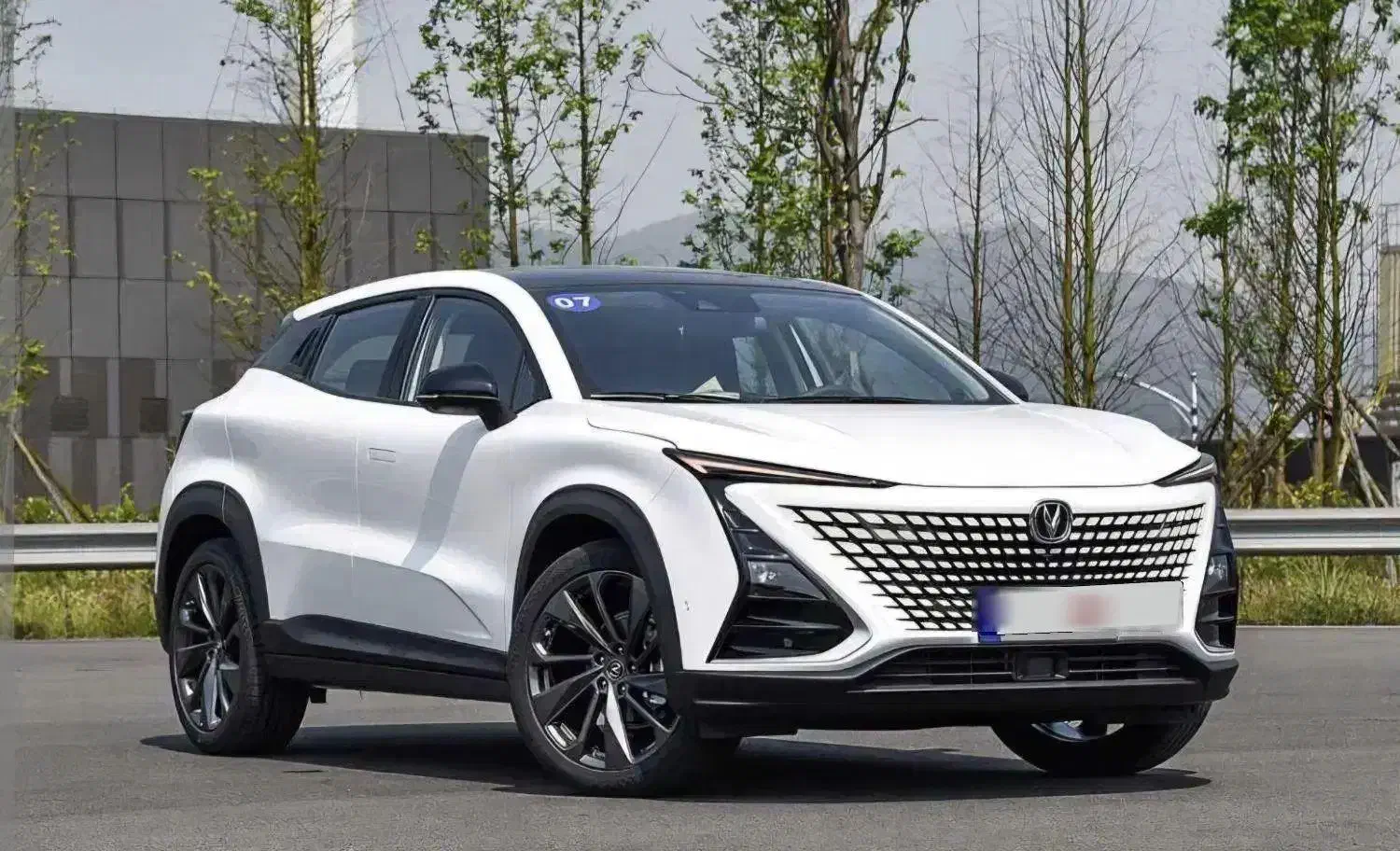 چانگان UNI-T|خودرو سواری و وانت|شیراز, اصلاح‌نژاد|دیوار