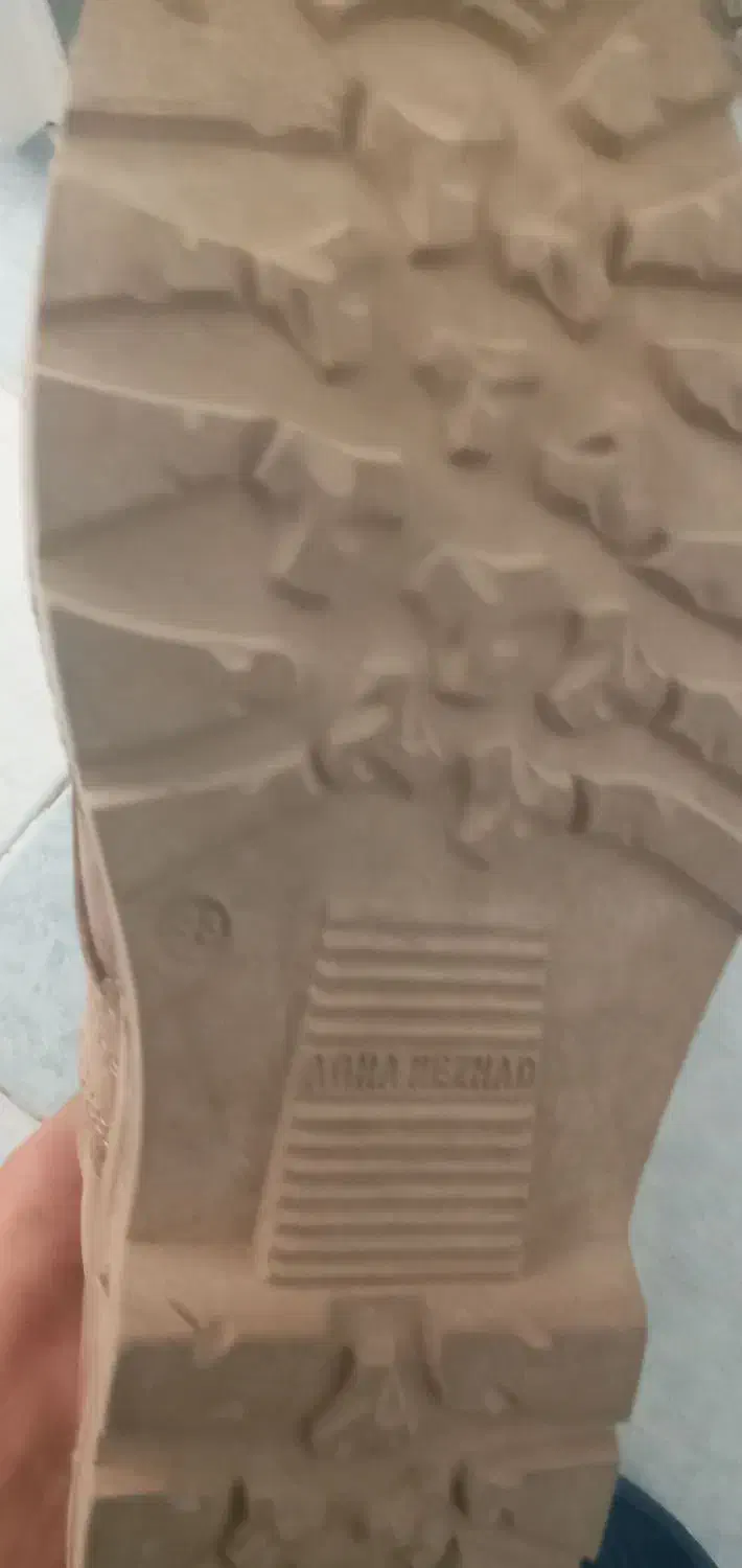 پوتین نظامی و کوهنوردی خاکی|کیف، کفش، کمربند|کرمان, |دیوار