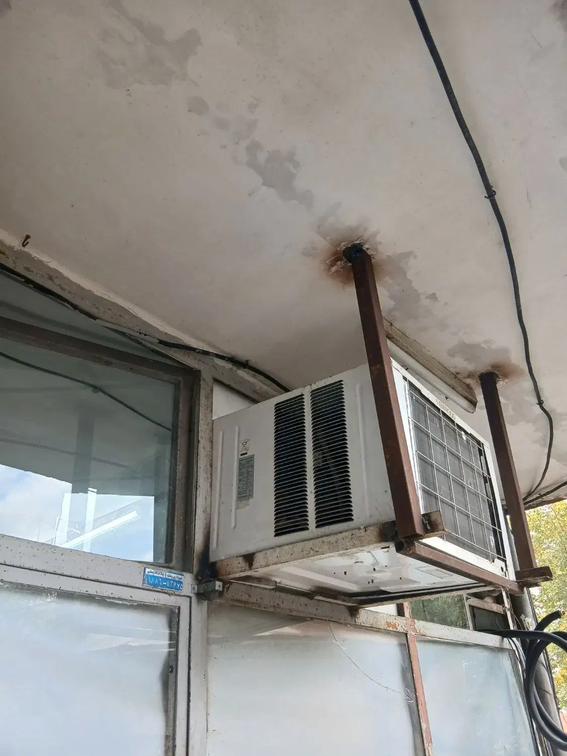 کولر پنجره ای ۱۸ هزار کنوود|کولر گازی و فنکوئل|رشت, دباغیان|دیوار