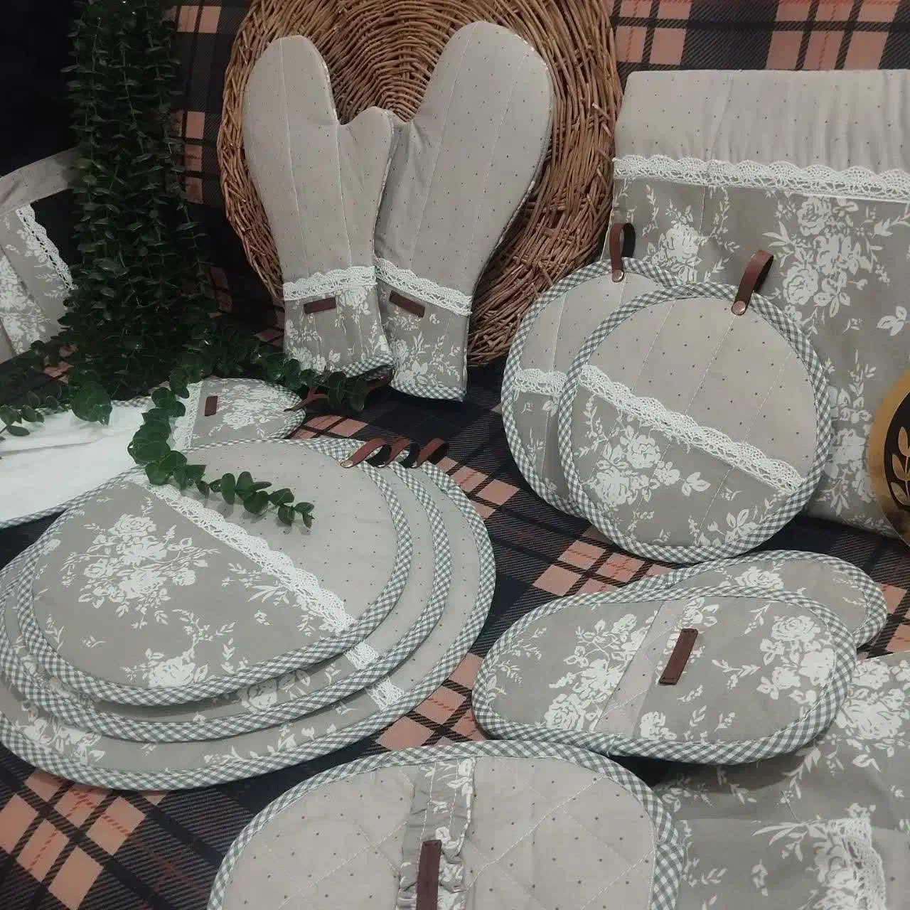 سرویس اشپزخانه|سفره، حوله، دستمال آشپزخانه|دلیجان, |دیوار