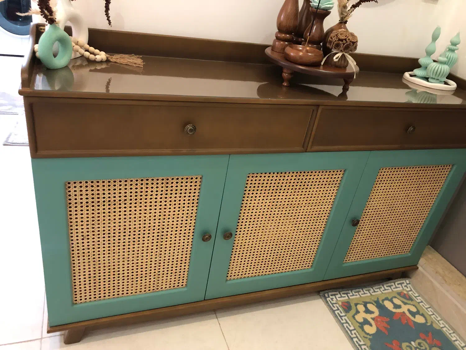 جاکفشی|جاکفشی، کمد، دراور|رشت, کوی طالقانی|دیوار