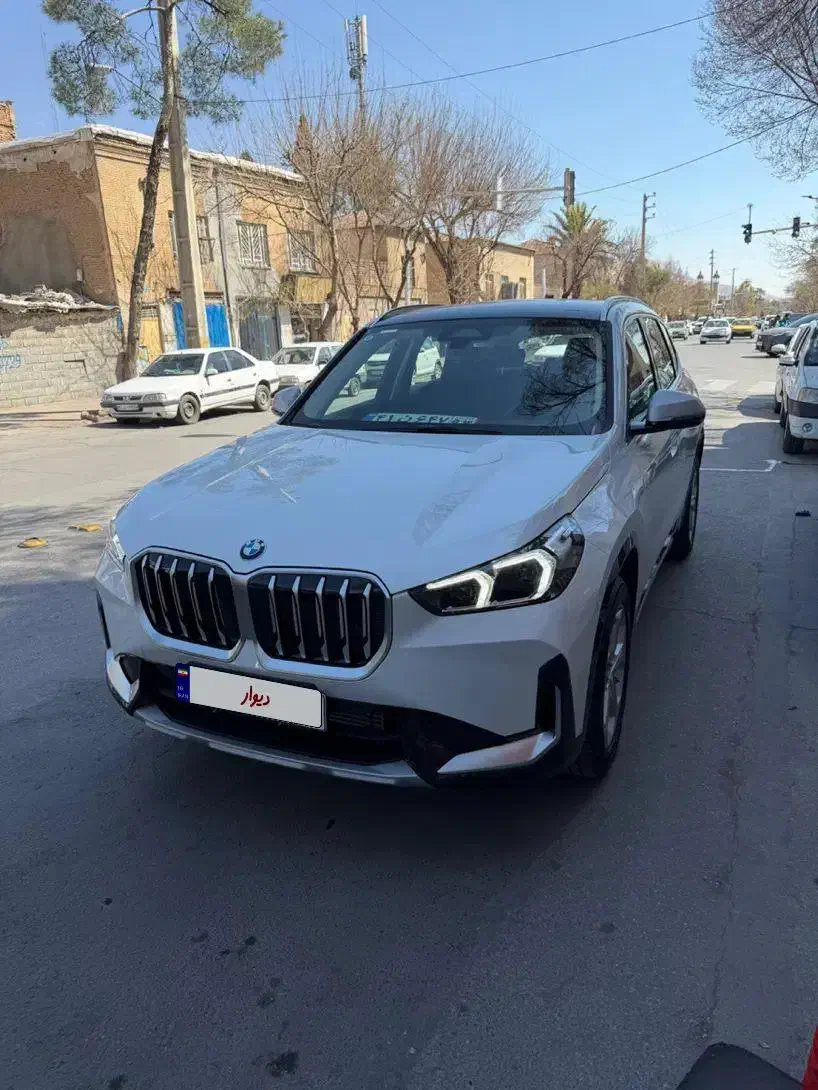 bmw x1 2024 benzini|خودرو سواری و وانت|شیراز, قصرالدشت|دیوار