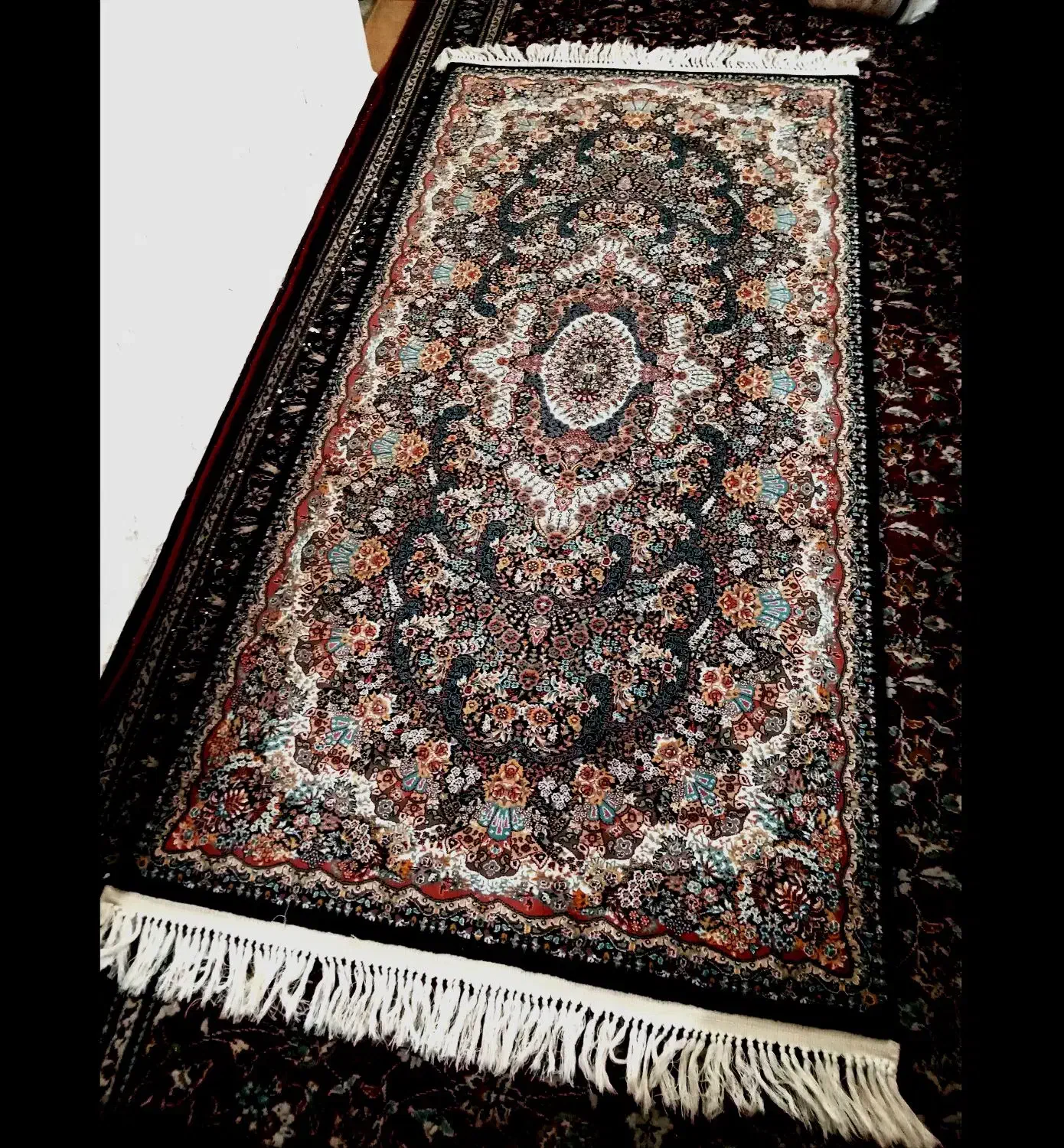 قالی قالیچه|فرش|اهواز, فاز ۲ پادادشهر|دیوار