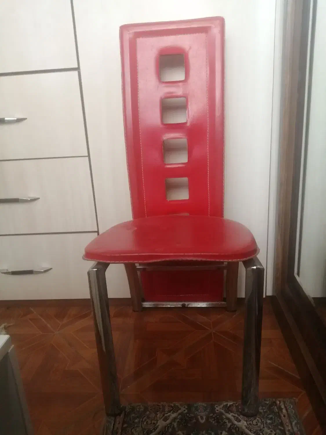 دو عدد صندلی فلزی با روکش سالم|صندلی و نیمکت|تهران, شهرک دریا|دیوار