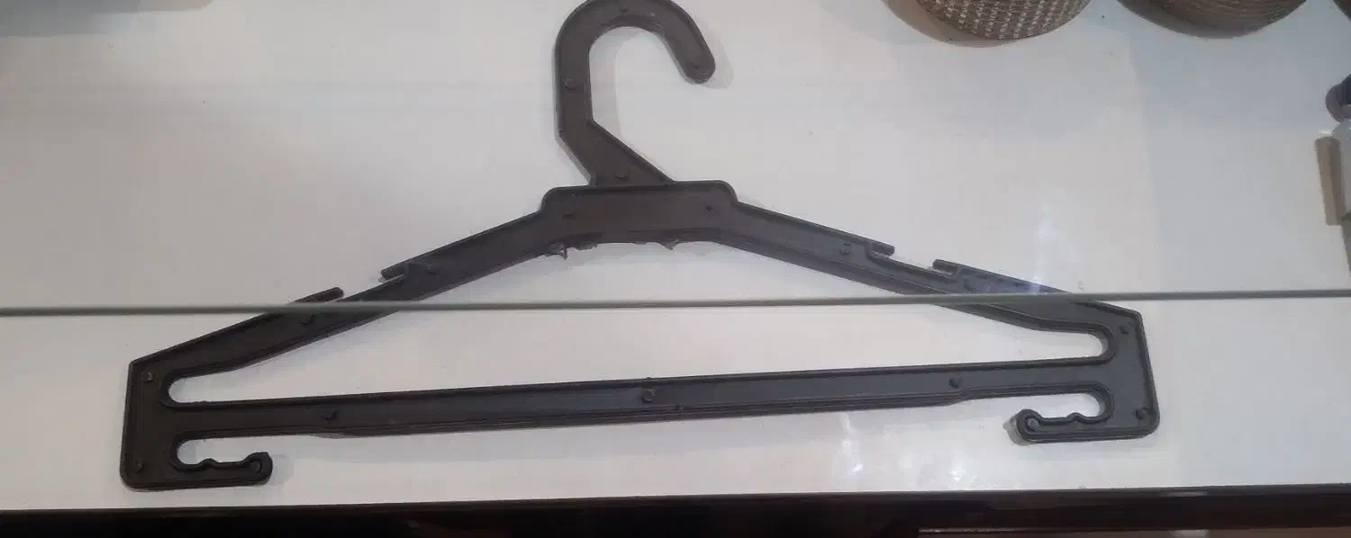 چوب لباسی پلاستیکی|بندرخت و رختآویز|کرج, اصفهانیها|دیوار