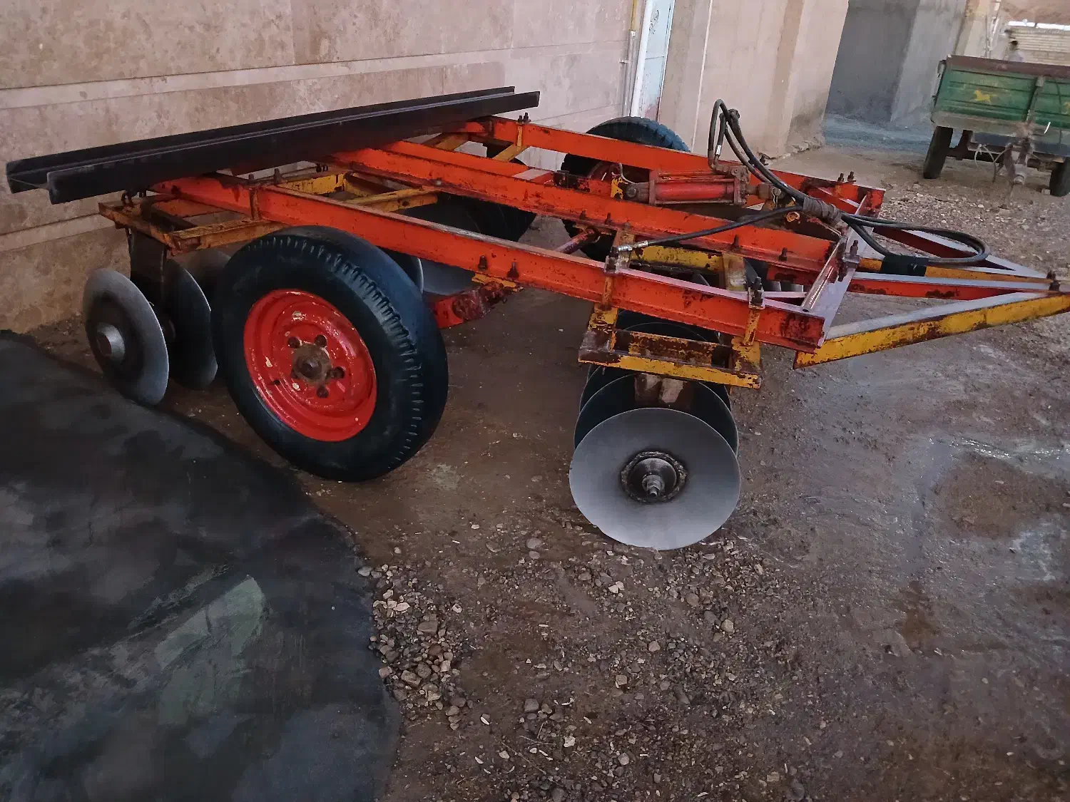 دیسک 28پره سایز بزرگ|ماشین‌آلات صنعتی|بیجار, |دیوار